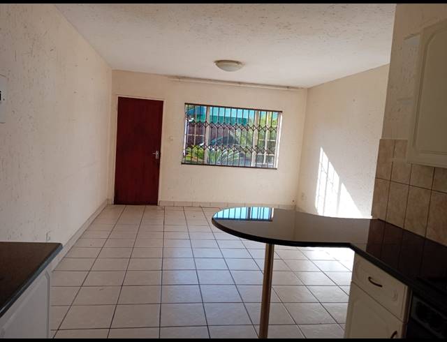 2 BEDROOM APARTMENT FOR SALE IN KENLEAF